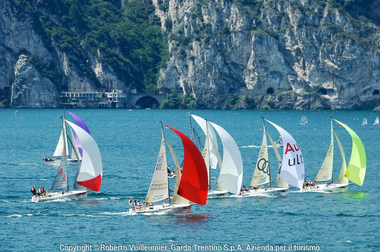 Club Nautico - Phoenix Studio Lake View Apartment Riva del Garda